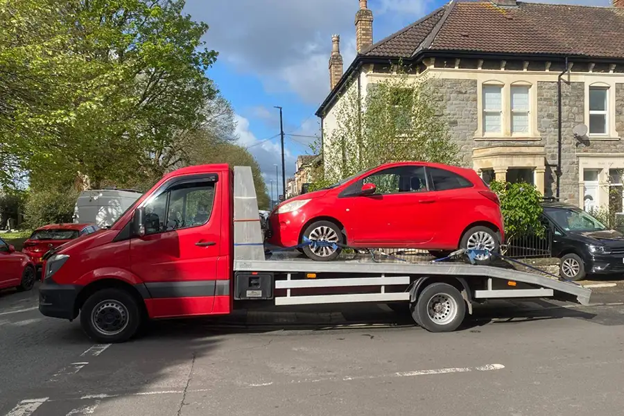 Scrap car buyers Bristol guide. Learn how to get the best deal, avoid common issues, and secure a fast, hassle-free vehicle sale today.